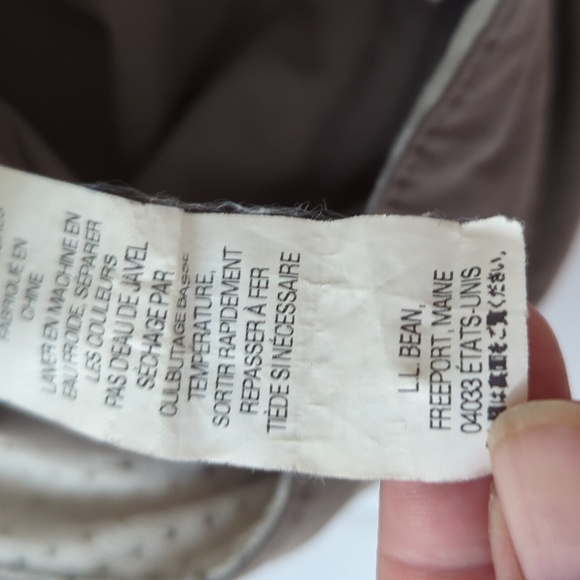 L.L. Bean Comfort Trail Nylon Crop Pants 8P Gray - Picture 6 of 16